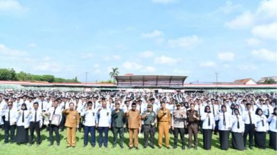 Hadiah Pengabdian: Bupati Sumenep Achmad Fauzi Serahkan SK PPPK Paruh Waktu kepada 5.224 Honorer